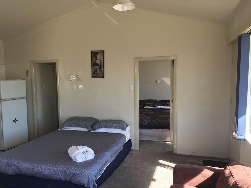 Jack & Di'S Lakefront Motel Rotorua Exterior foto